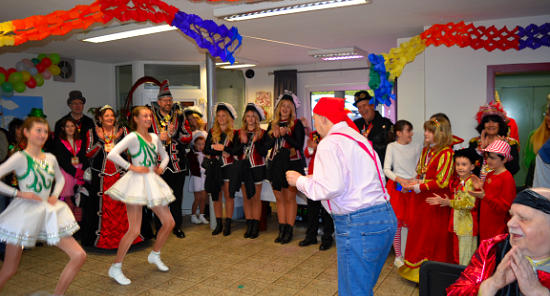 Karneval 2025 in Haus Bachtal (Foto: Eberhard Thomas Müller)>
