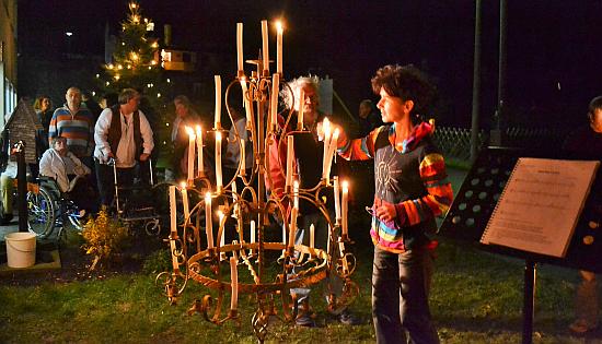 Lebendiger Adventskalender 2014 in Haus Bachtal